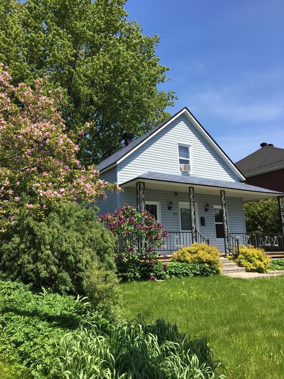Le Milka I Villa Longueuil Exterior photo